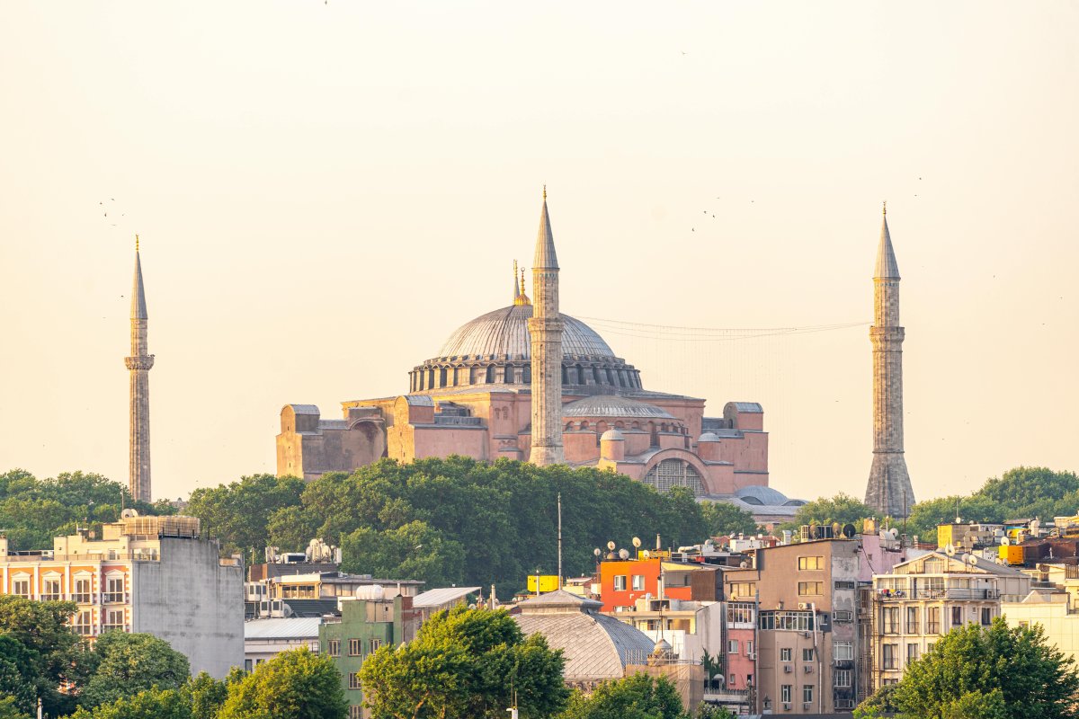 Kusadasi to Istanbul Day Trip with Flights - Private
