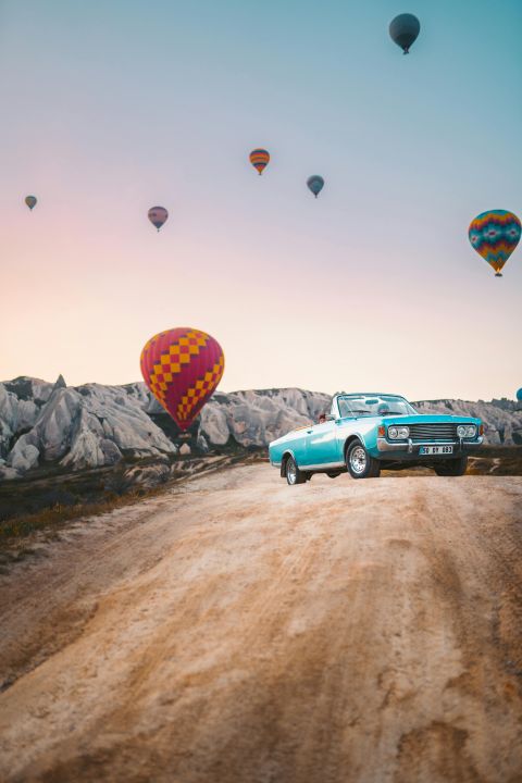 Cappadocia Classic Car Tour with Photoshooting at Sunrise