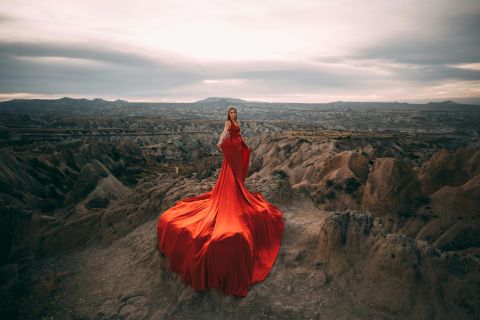 Cappadocia Photo Shooting With Flying Dresses