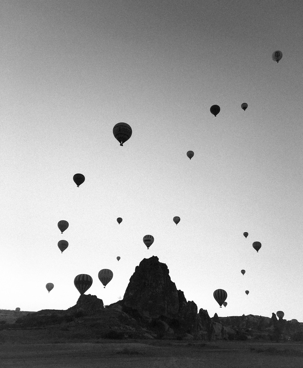 Cappadocia Panoramic Hot Air Balloon Chasing Tour at Sunrise