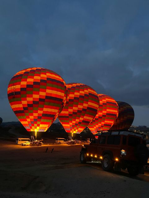 Cappadocia Panoramic Hot Air Balloon Chasing Tour at Sunrise