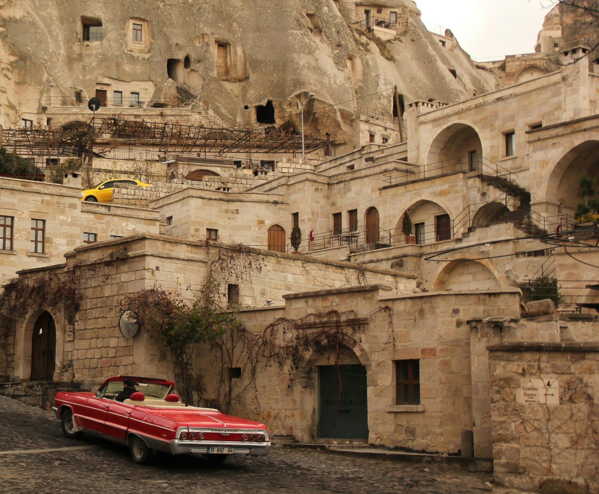 Cappadocia Classic Vintage Car Tour at Sunrise